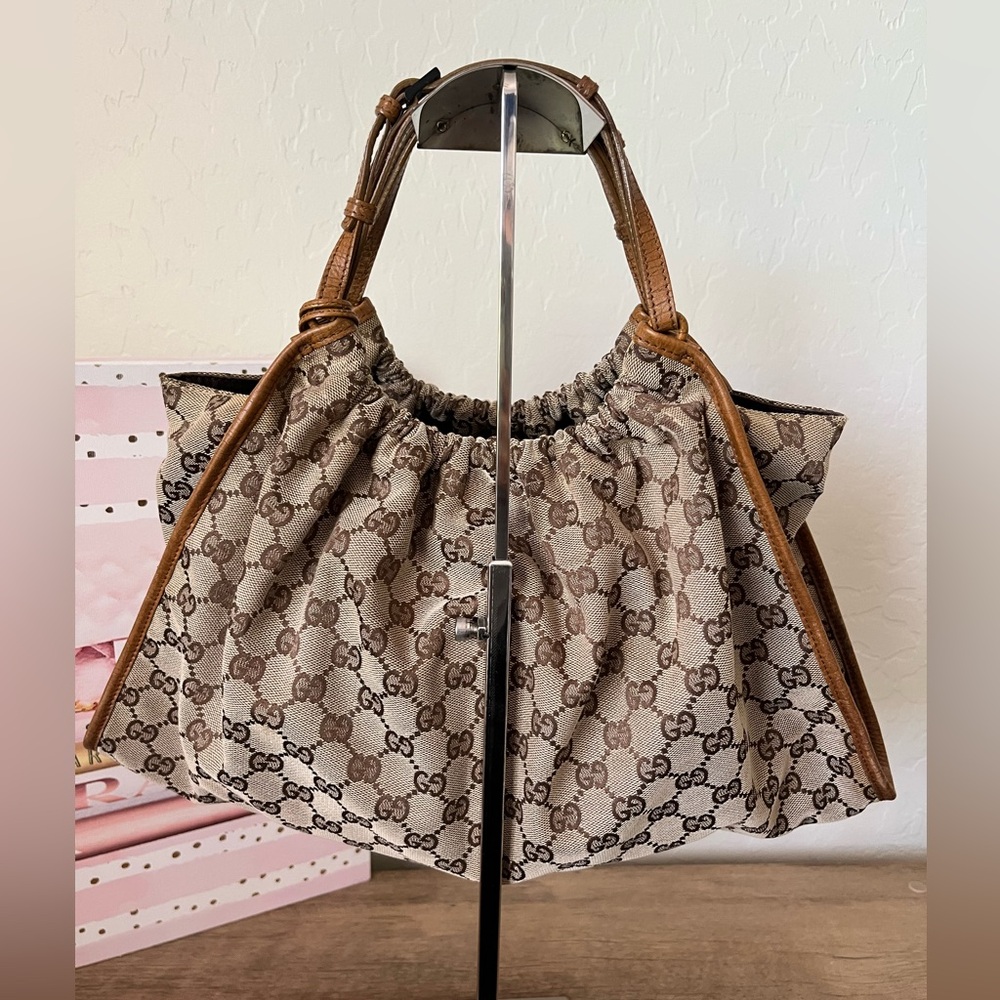 Gucci Handbag Hobo Style - Picture 4 of 13